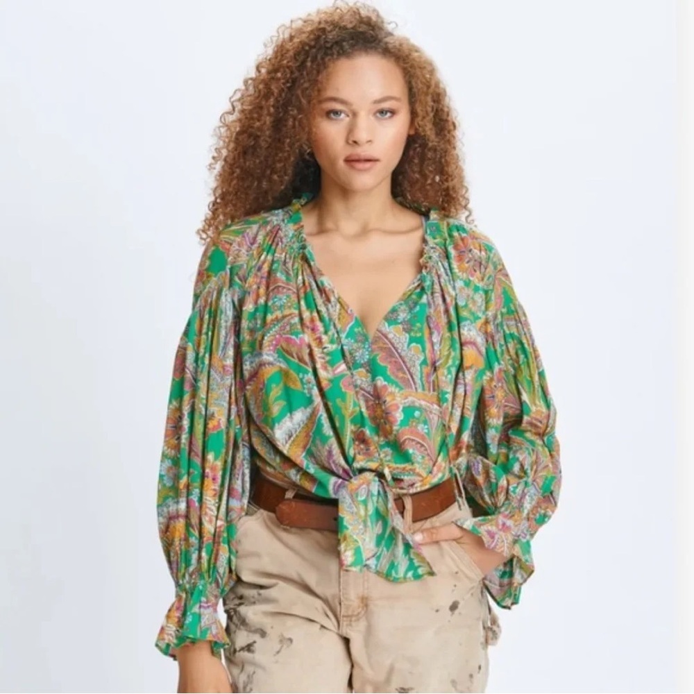 LOVE THE LABEL Anthropology Paisley Evelyn Blouse ✨ Size Small